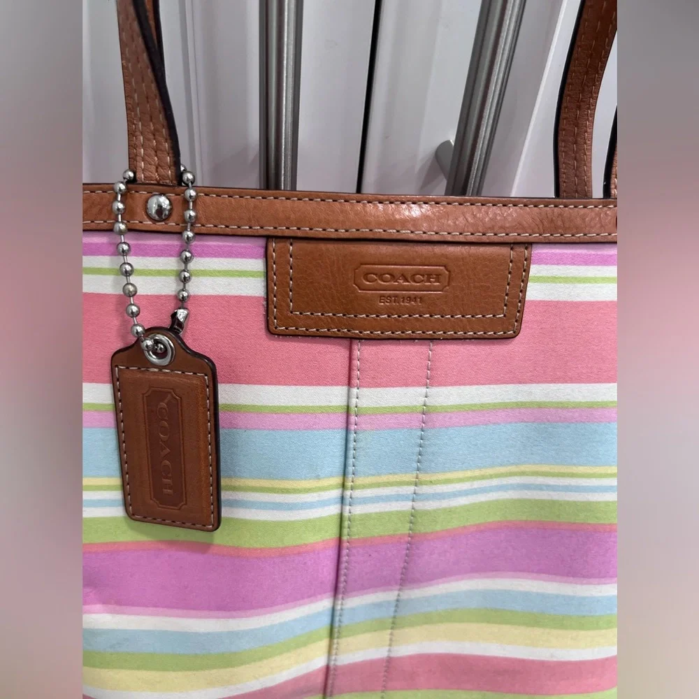 Coach Hampton Canvas Vintage Tote Bag Pastel Striped Leather Trim Y2K - Picture 3 of 5